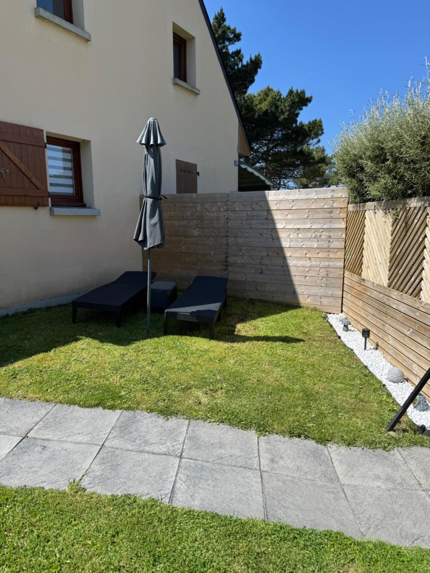 Perle Beach, Petite Maison Situee En Bord De Plage, Piscine. Guidel Eksteriør bilde